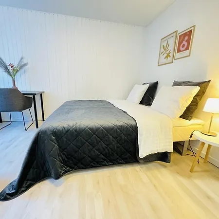Aday - Awesome Ground Floor Apartment *