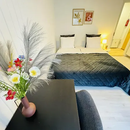 Apartment Aday - Awesome Ground Floor *