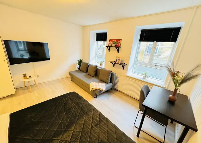 Aday - Awesome Ground Floor * Aalborg