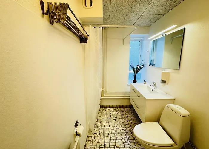 Aday - Awesome Ground Floor *