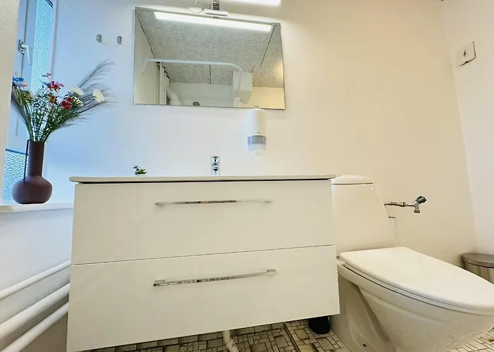 Aday - Awesome Ground Floor *